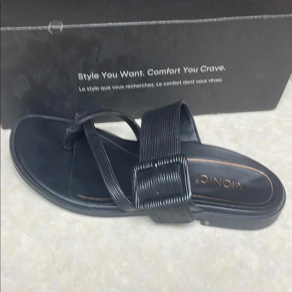 Vionic Black Strappy Sandals with Flat Sole - Picture 3 of 3